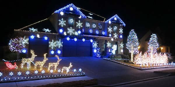 Synchronized Light Displays